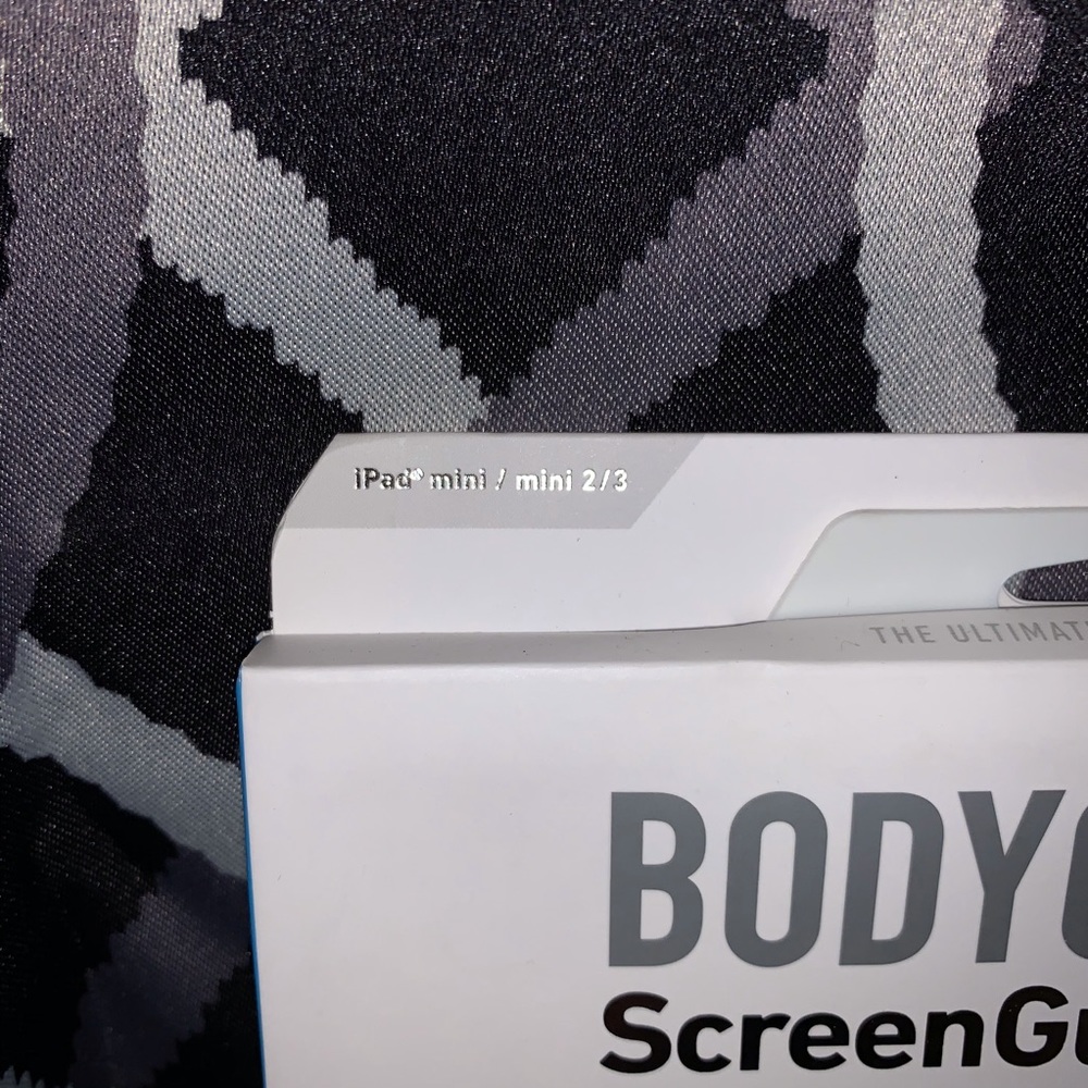 IPad Mini | Mini 2/3 Screen Protector - Picture 2 of 3